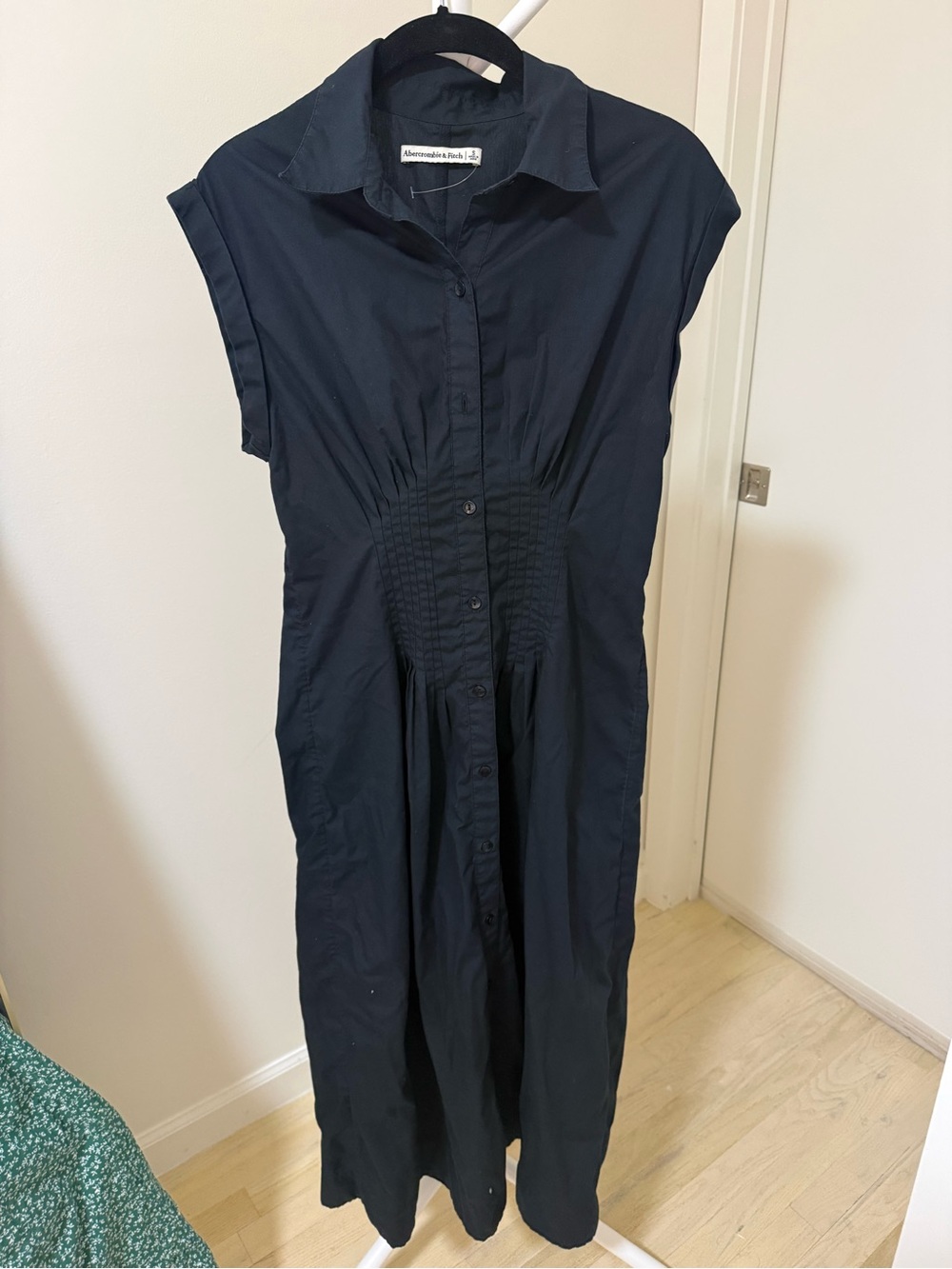 Abercrombie & Fitch Black Button-Front Midi Dress